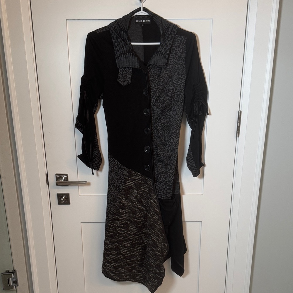 Chic Black and Gray Long Sleeve Dress